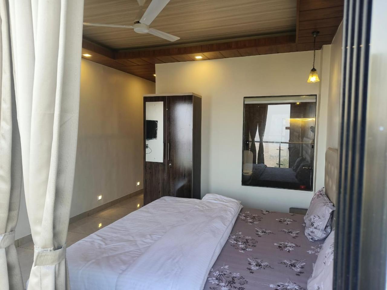 The Grange Lake View Panchgani Exterior foto